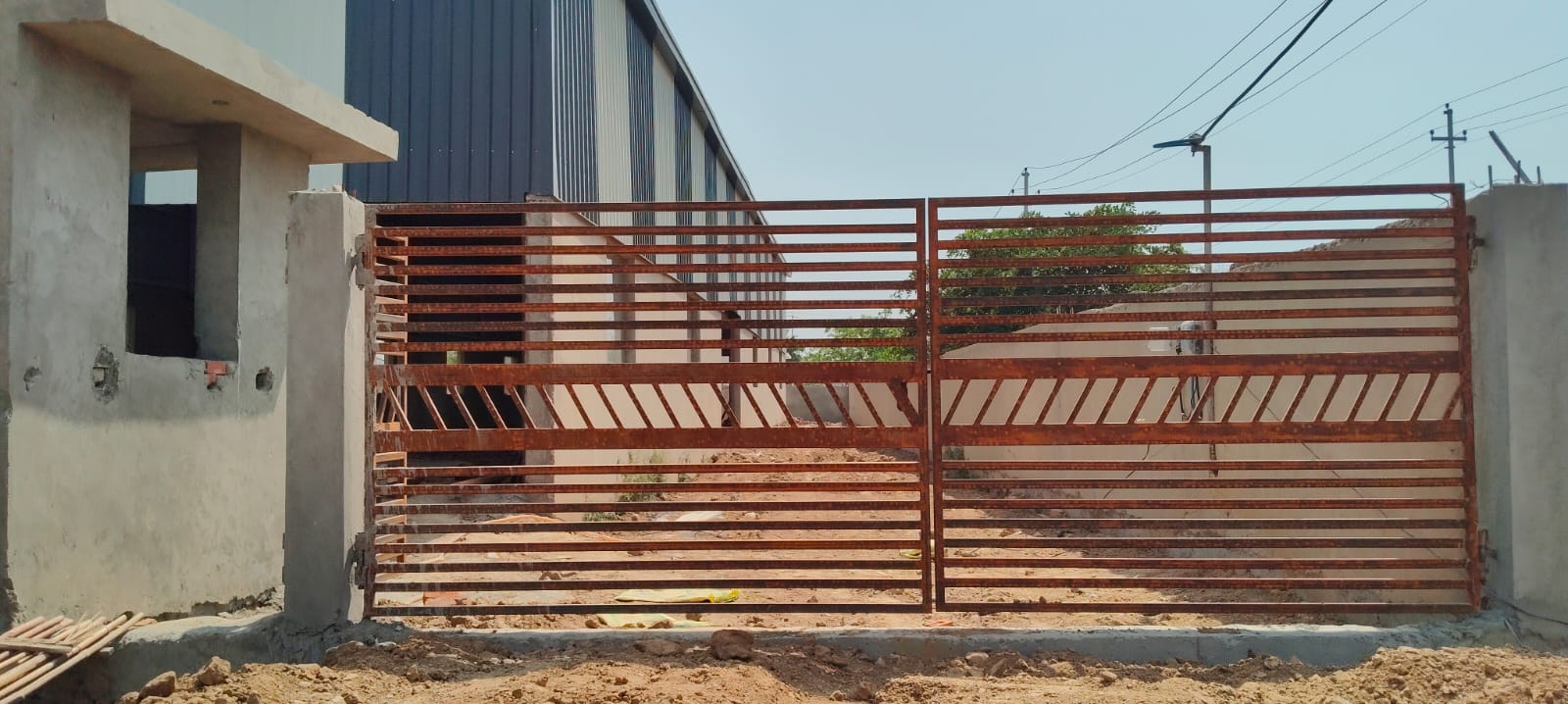 1000 Sq Mtr industrial Building ecotech 11 greater Noida