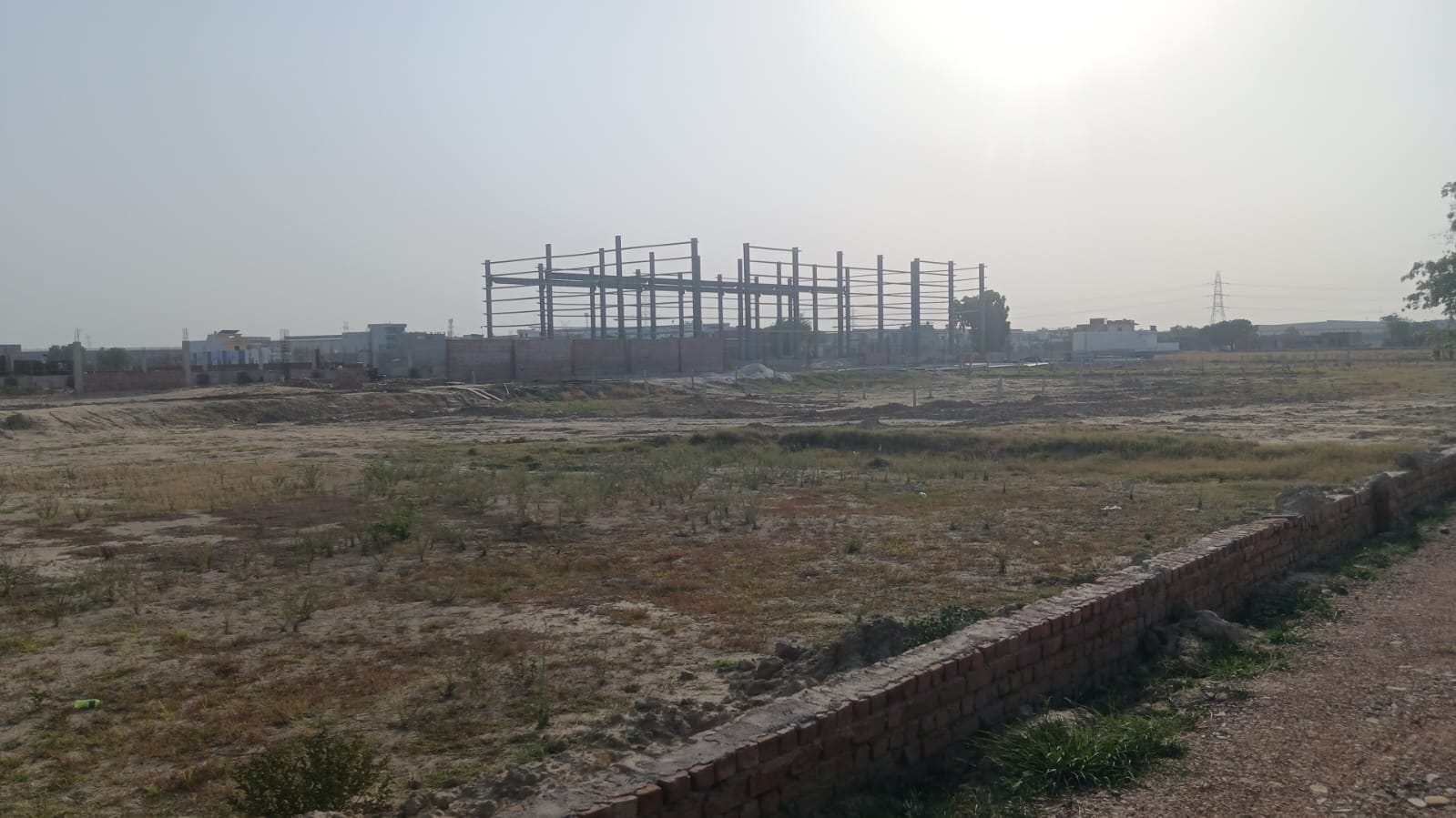 Industrial plot of 300 sq mtr in reliance road ghaziyabad