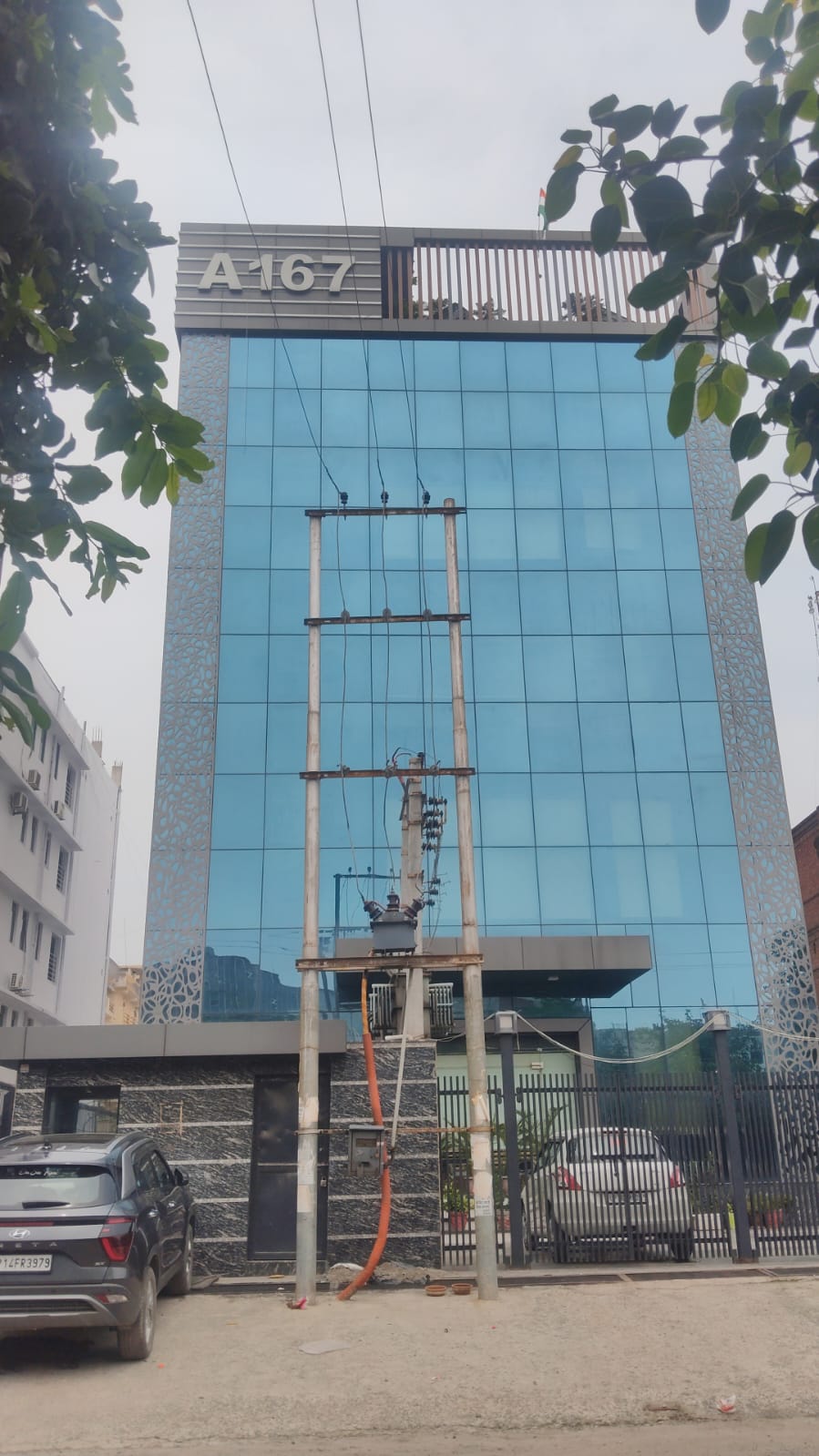 Industrial Building 2500 Sq ft for Rent in Noida Sector 63 3