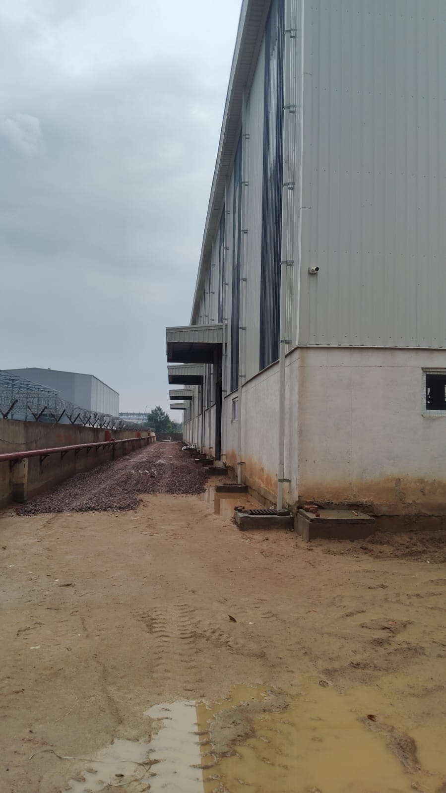 INDUSTRIAL WAREHOUSE 8000 SQ MTR FOR RENT IN ECOTECH 11 GREATER NOIDA