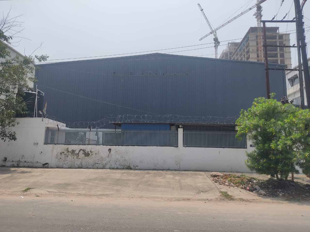 Individual building for sale in Noida Sector 11